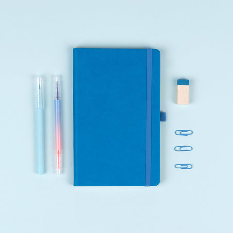Notizbuch Blau, liniert, 13 × 21 cm