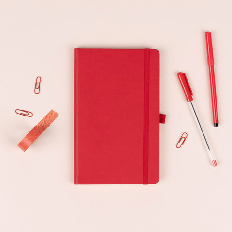 Notizbuch Rot, liniert, 13 × 21 cm