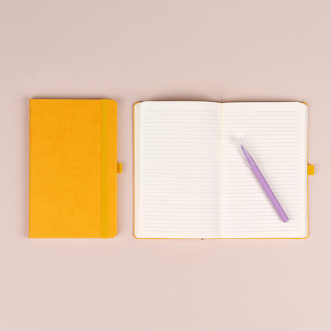 Notizbuch Gelb, liniert, 13 × 21 cm