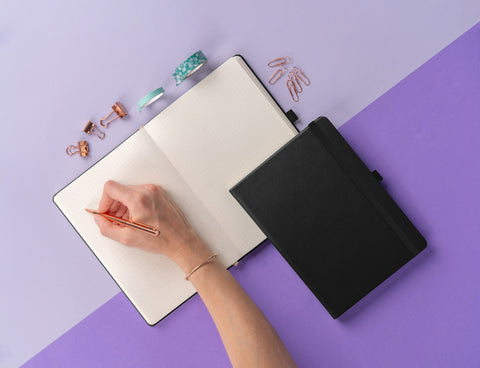 Notizbuch Aprint, schwarz, gepunktet, 15 x 21 cm